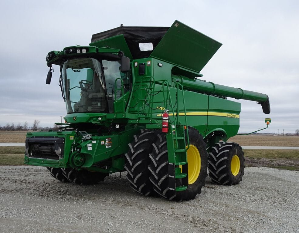 2023 John Deere S780 Equipment Image0