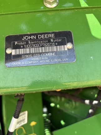Image of John Deere S780 equipment image 1