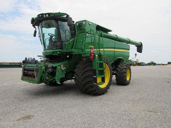 Image of John Deere S780 Primary image