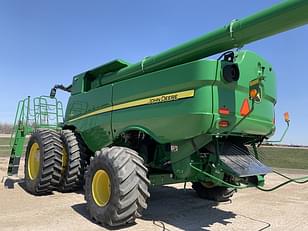 Main image John Deere S780 3