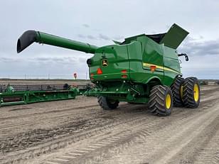 Main image John Deere S780 5