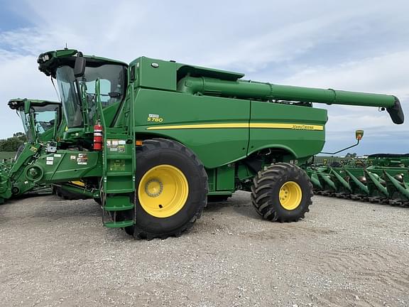 Image of John Deere S780 Primary image