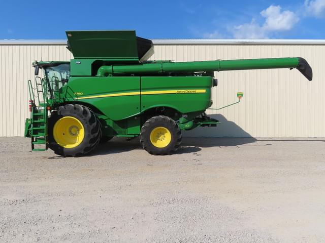 Image of John Deere S780 equipment image 3