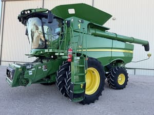 2023 John Deere S780 Image