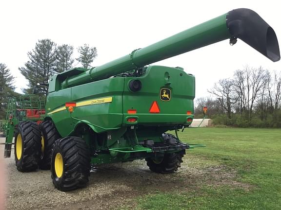 Image of John Deere S780 equipment image 4