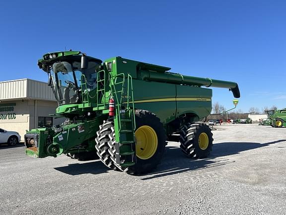 Image of John Deere S780 Primary image