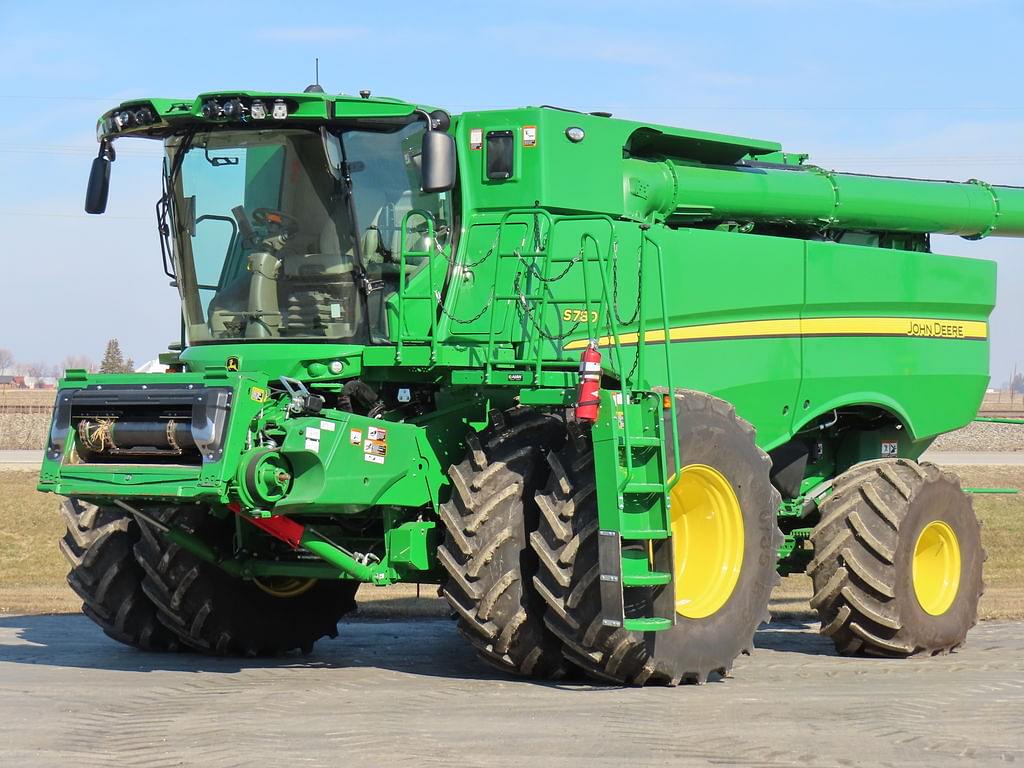 Image of John Deere S780 Primary image