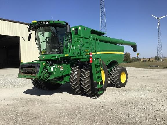 Image of John Deere S780 Primary image