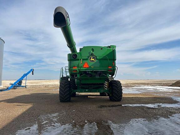 Image of John Deere S780 equipment image 3