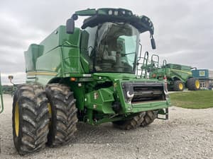 2023 John Deere S780 Image