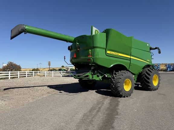 Image of John Deere S780 equipment image 4