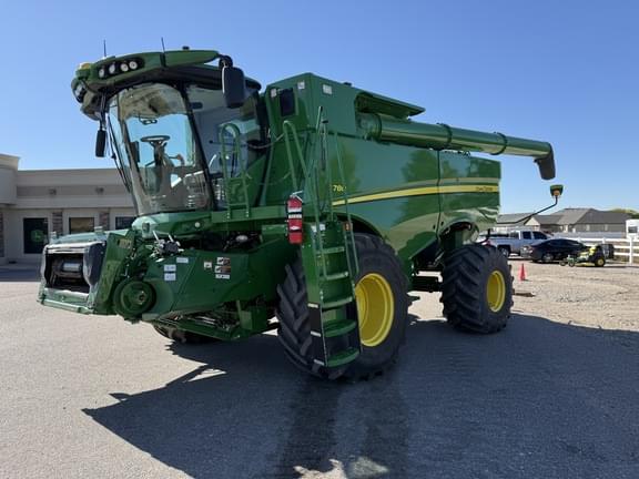 Image of John Deere S780 Primary image