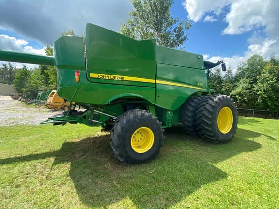 Image of John Deere S780 equipment image 1
