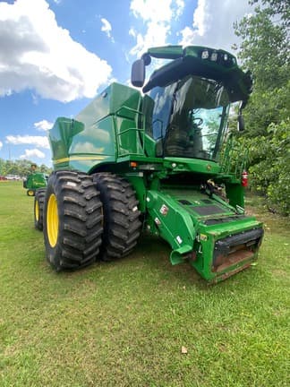 Main image John Deere S780