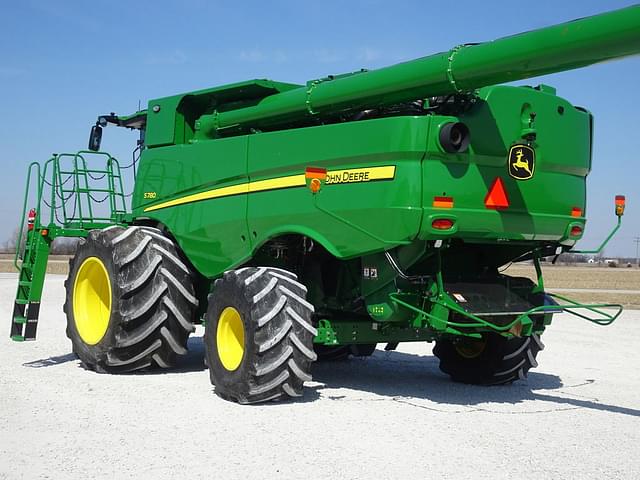 Image of John Deere S780 equipment image 4