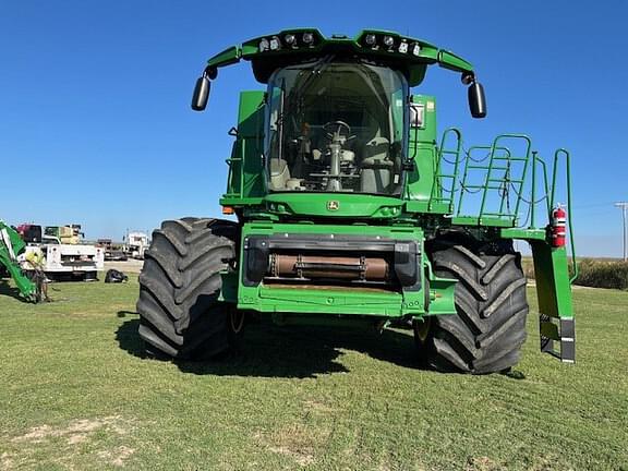 Image of John Deere S780 Primary image