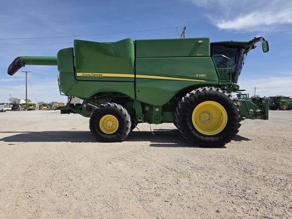 2023 John Deere S780 Equipment Image0