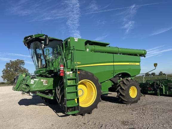 Image of John Deere S780 Primary image