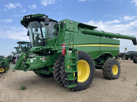2023 John Deere S780 Equipment Image0