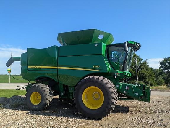 Image of John Deere S780 equipment image 3
