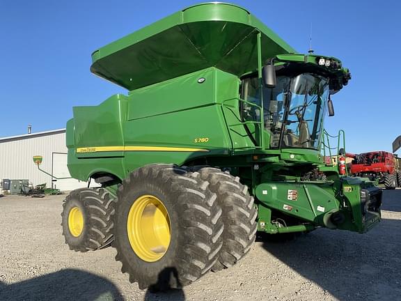 Image of John Deere S780 Primary image