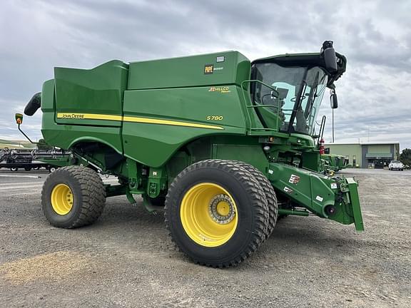 Image of John Deere S780 equipment image 4