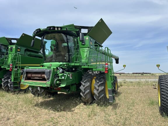 Image of John Deere S780 equipment image 4