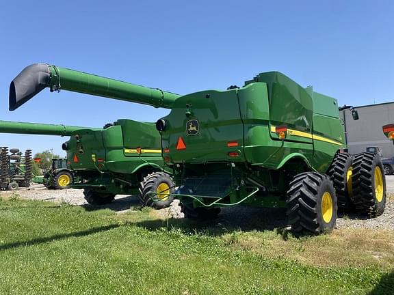 Image of John Deere S780 equipment image 2