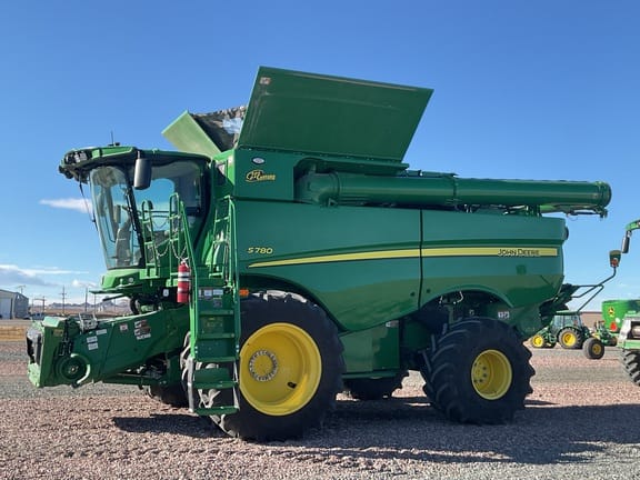 2023 John Deere S780 Equipment Image0