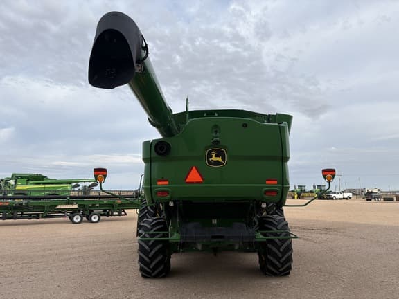 Image of John Deere S780 equipment image 3