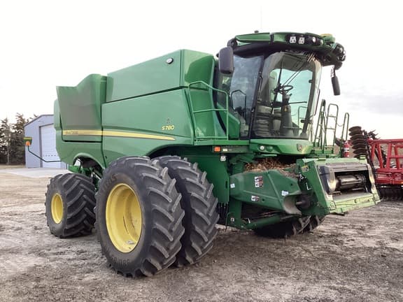 Image of John Deere S780 Primary image