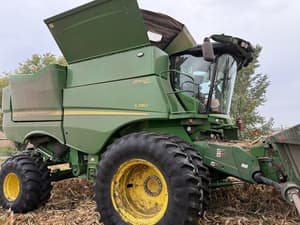 2023 John Deere S780 Image