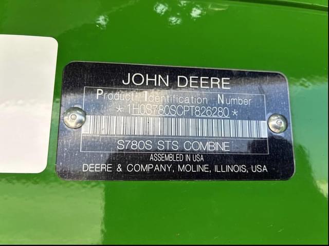 Image of John Deere S780 equipment image 1
