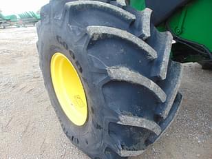 Main image John Deere S780 12