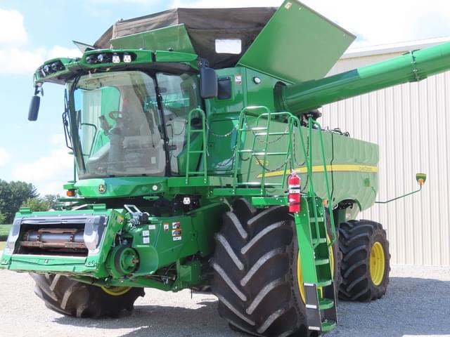 Image of John Deere S780 equipment image 4
