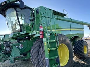 Main image John Deere S780 28