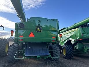 Main image John Deere S780 4