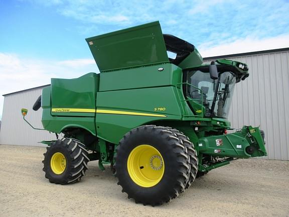 Image of John Deere S780 Primary image