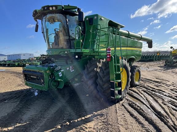 Image of John Deere S780 equipment image 3