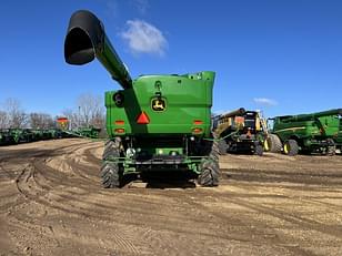 Main image John Deere S780 7