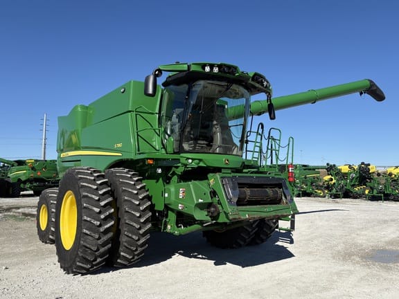 2023 John Deere S780 Equipment Image0