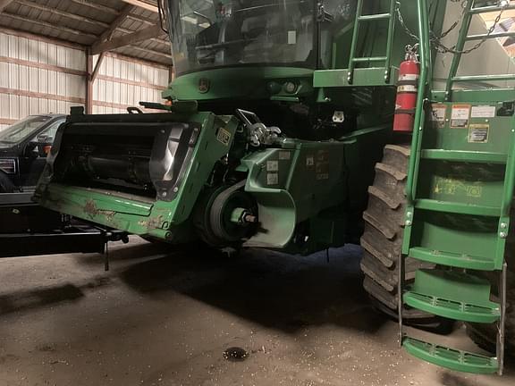 Image of John Deere S780 equipment image 1