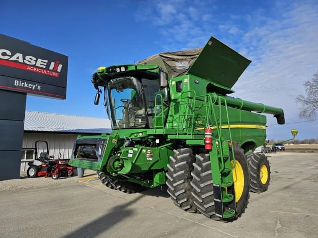 Image of John Deere S780 equipment image 1