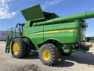 Main image John Deere S780 3