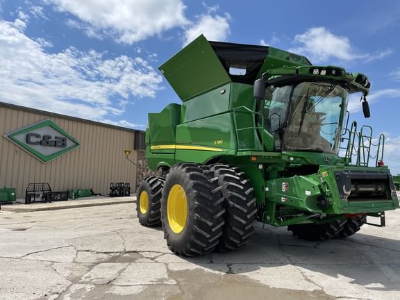 Main image John Deere S780