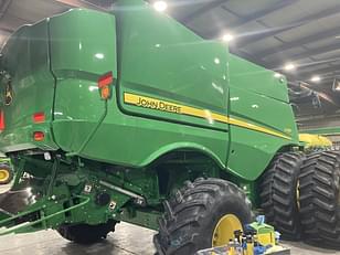 Main image John Deere S780 6