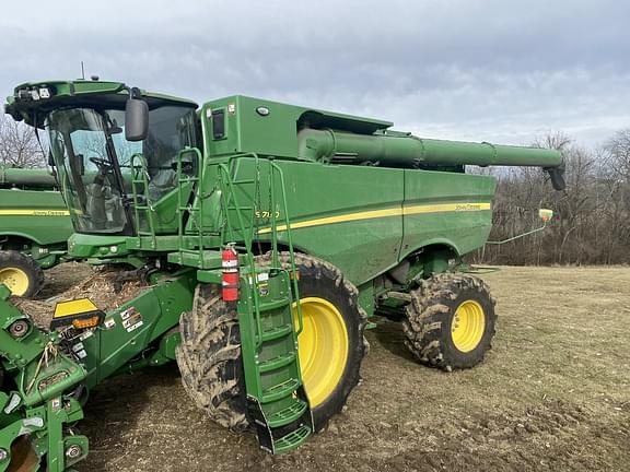 Image of John Deere S780 equipment image 1