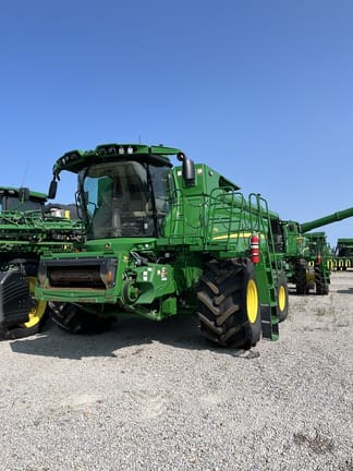 2023 John Deere S780 Equipment Image0