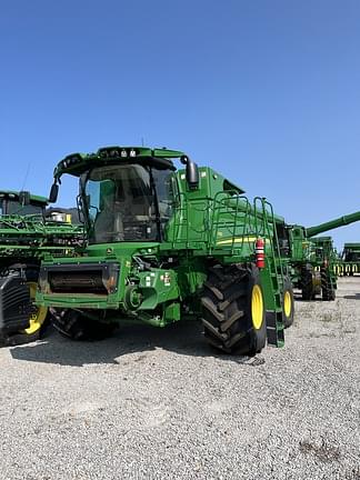 Image of John Deere S780 Primary image