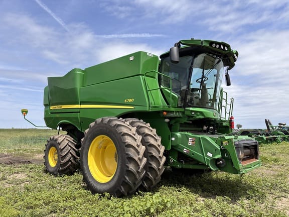 2023 John Deere S780 Equipment Image0